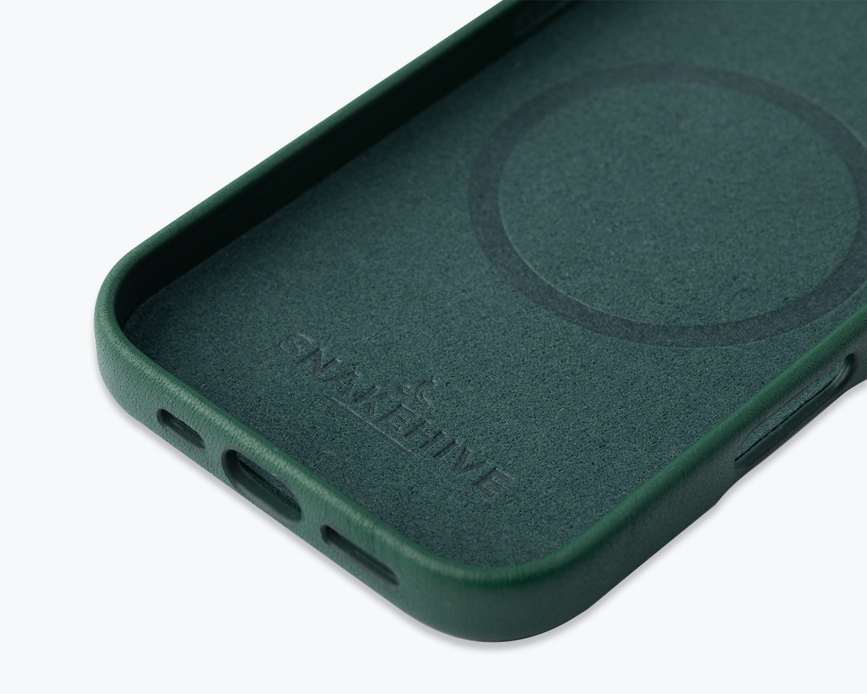 Apple iPhone 17 - Metro Leather Bumper Phone Case