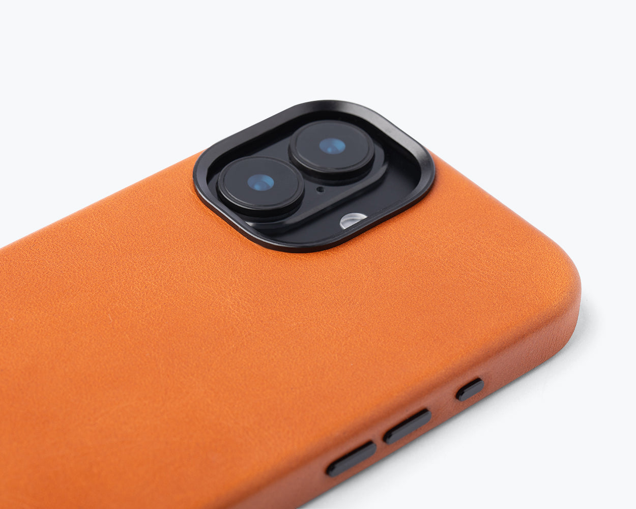 Apple iPhone 17 - Metro Leather Bumper Phone Case