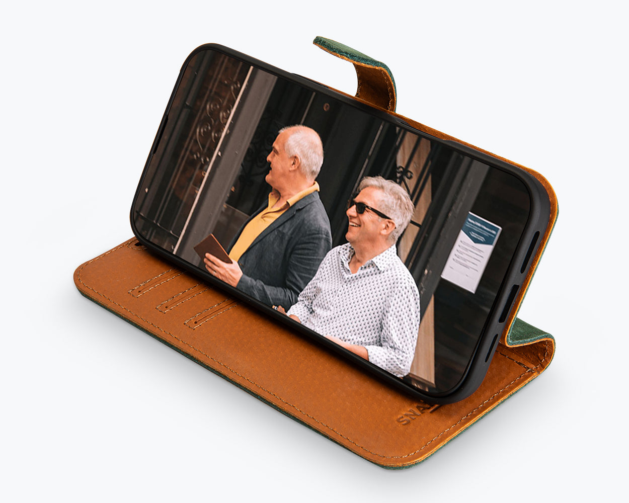 Apple iPhone 16 Plus - Vintage Leather Wallet Phone Case