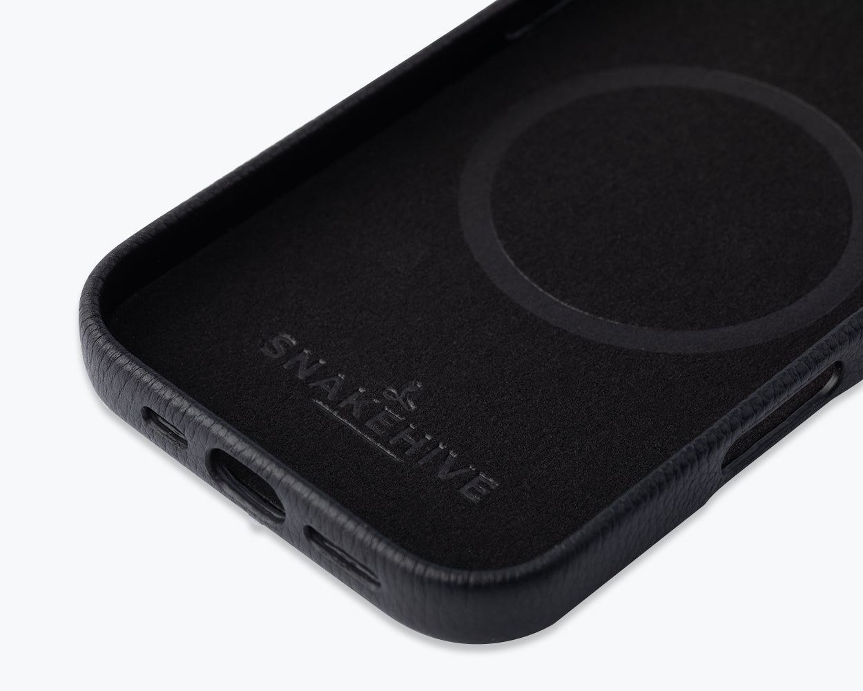 Apple iPhone 17 - Metro Leather Bumper Phone Case