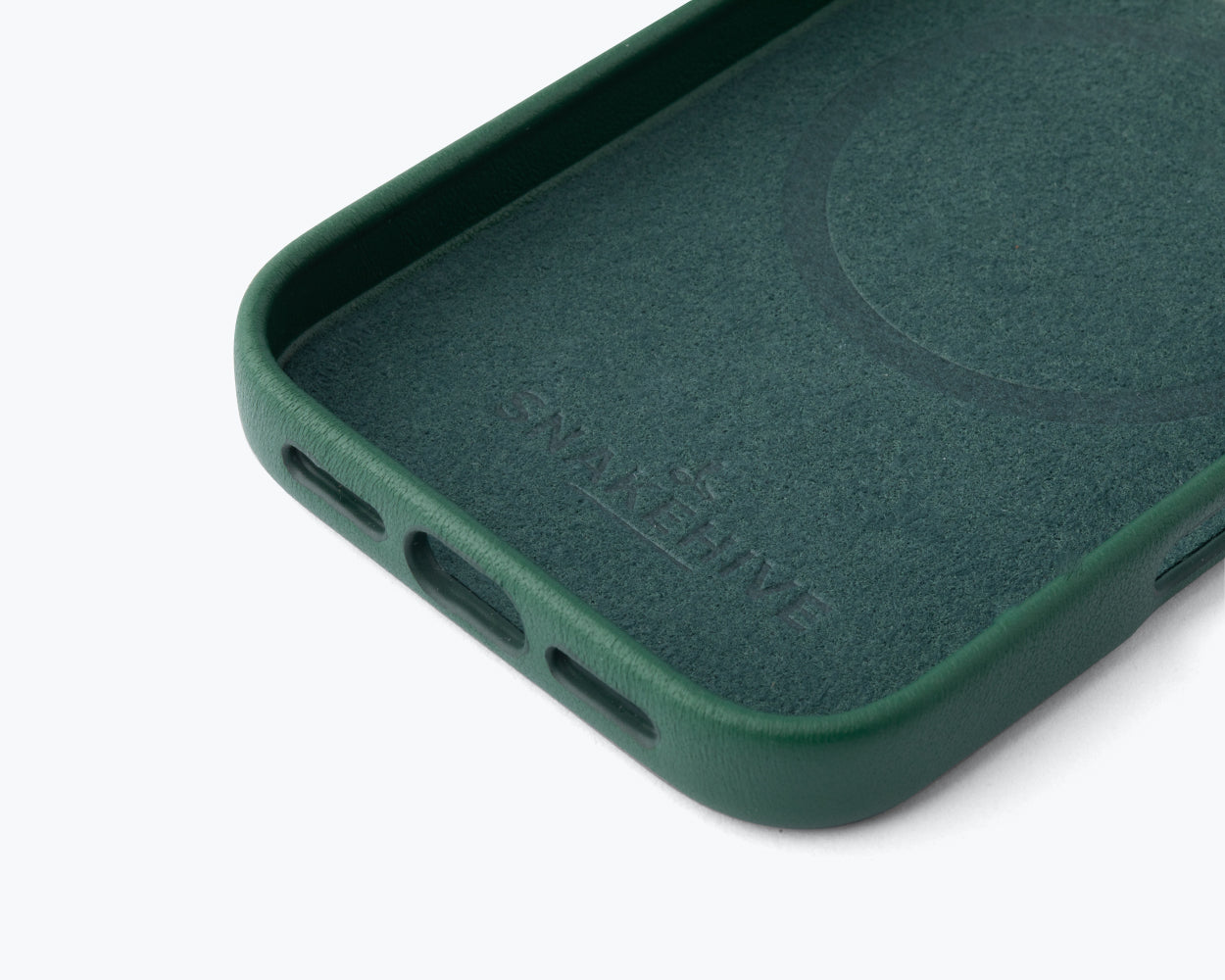 Apple iPhone 17 Pro - Metro Leather Bumper Phone Case