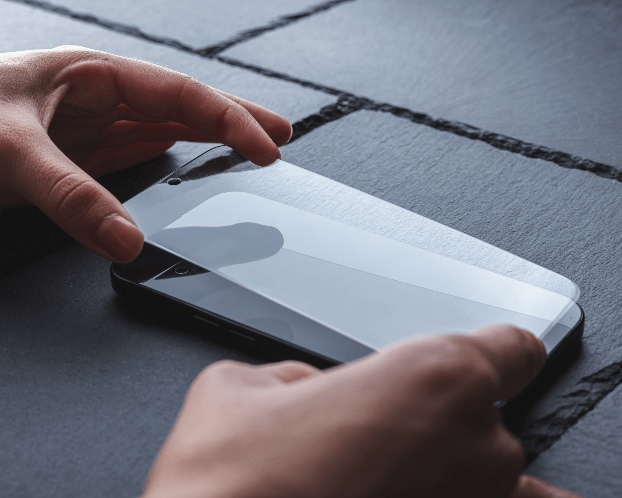 Google Pixel 8 - Tempered Glass Screen Protector (x2)