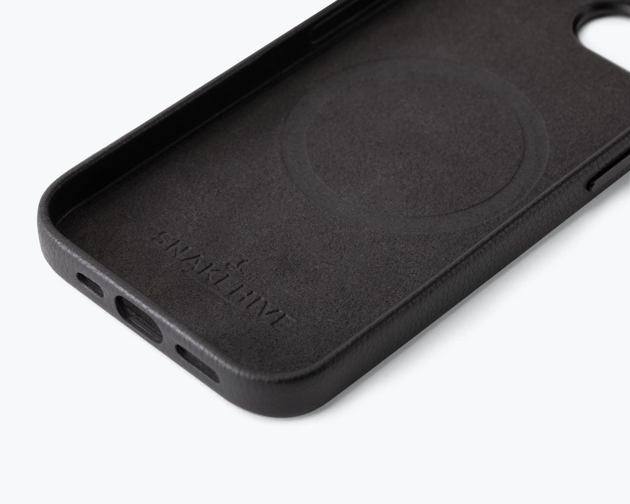 Apple iPhone 16e - Metro Leather Bumper Phone Case