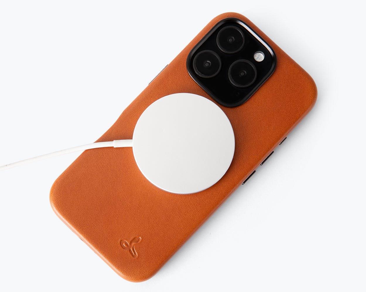 Apple iPhone 16 Pro Max - Metro Leather Bumper Phone Case